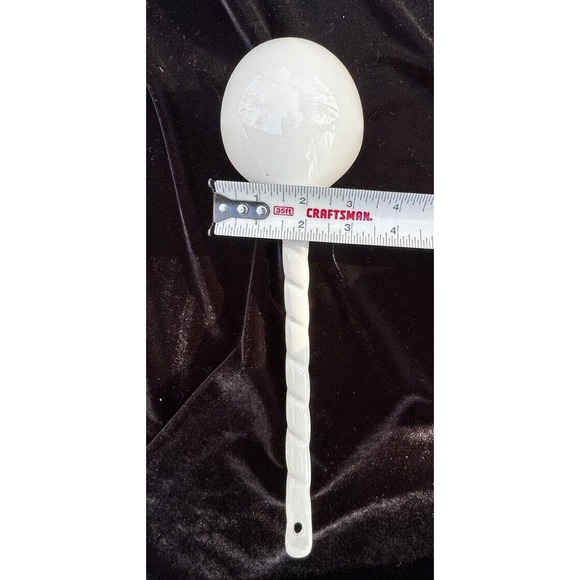 Rare MWW Market Embossed Bumble Bee White Basket Collection Soup Ladle -A29 - Picture 6 of 8